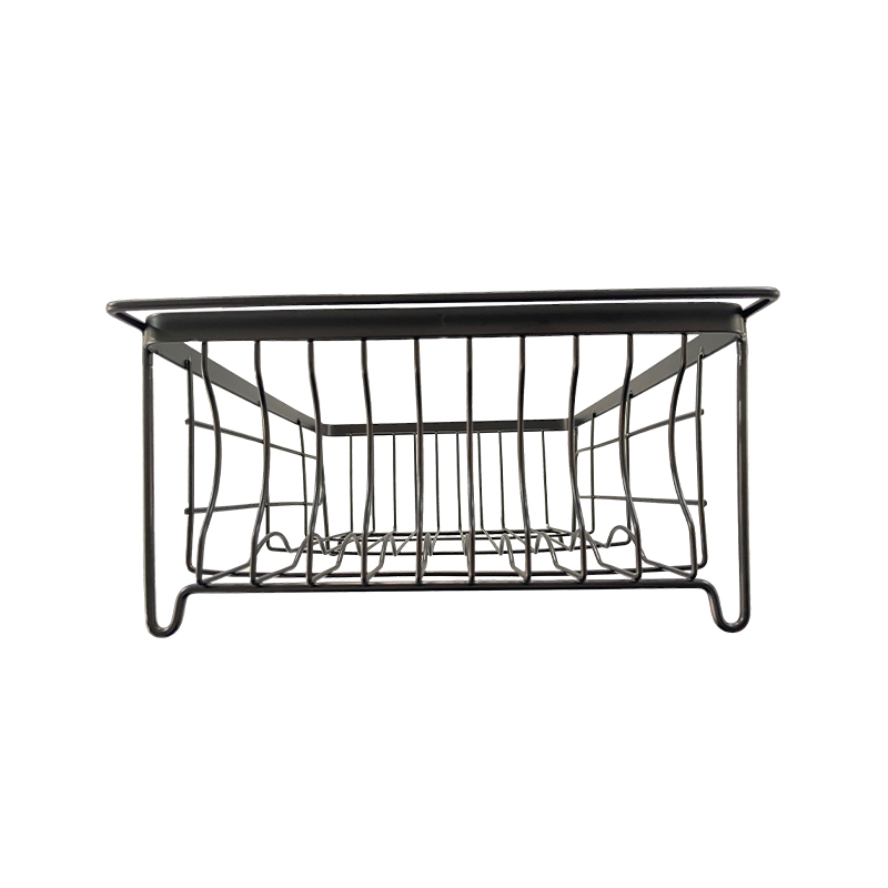 The Inner Size Of The Drain Basket Is 300*420mm, The Outer Size Is 310*470mm, The Color Is Black, Smooth And Firm.
